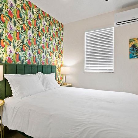 Bayside Safari 1Bed 1 Bath Apartment Tampa Luaran gambar
