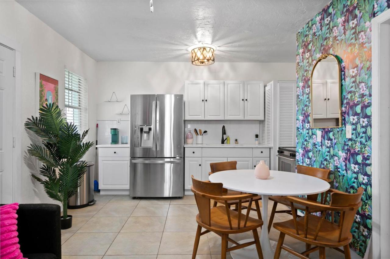 Bayside Safari 1Bed 1 Bath Apartment Tampa Luaran gambar