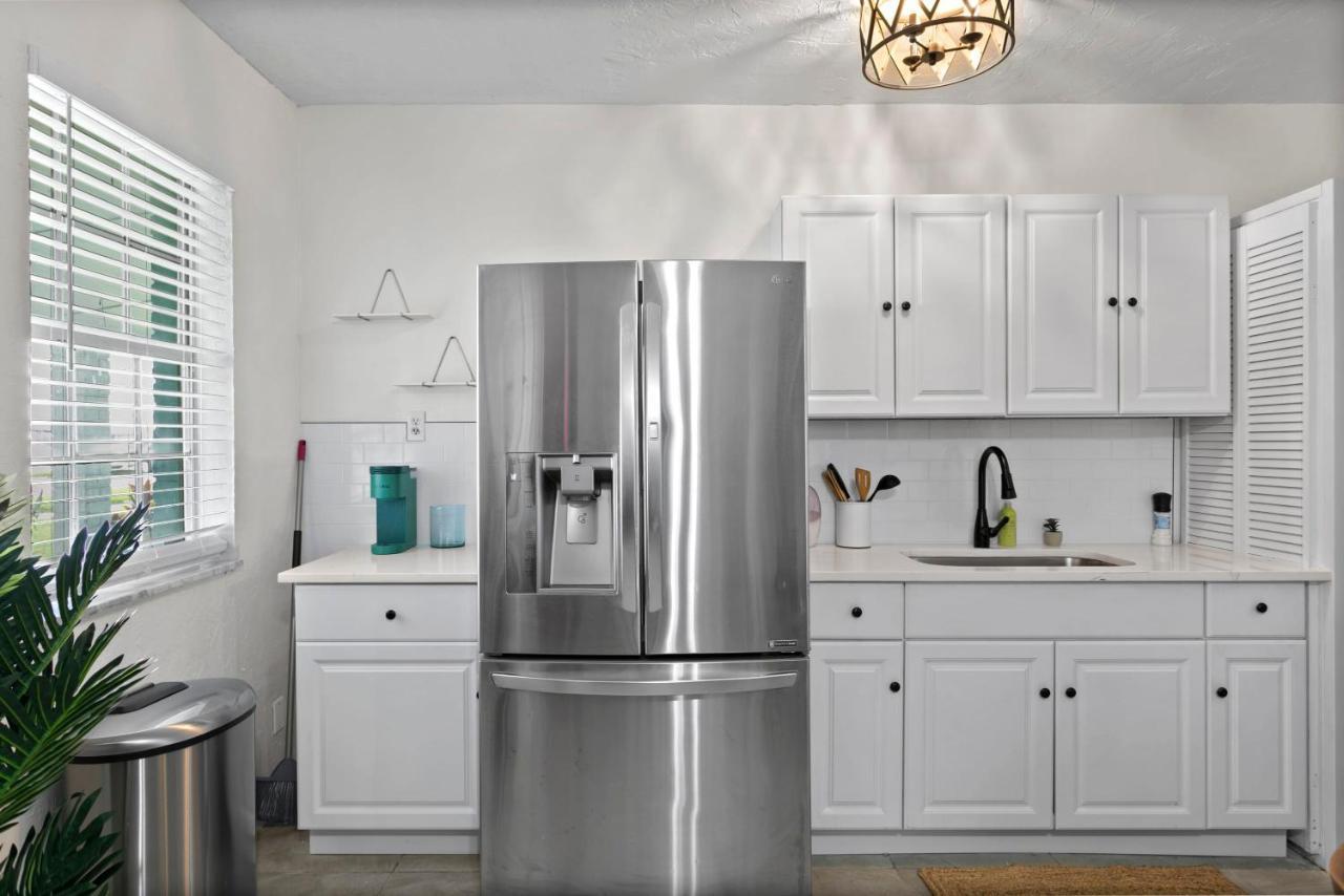 Bayside Safari 1Bed 1 Bath Apartment Tampa Luaran gambar